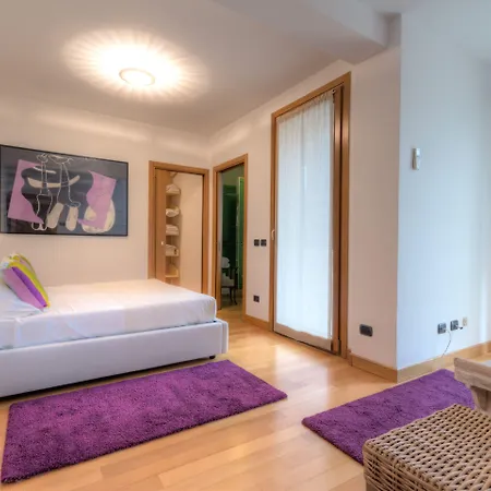 Guest house Domus 3*