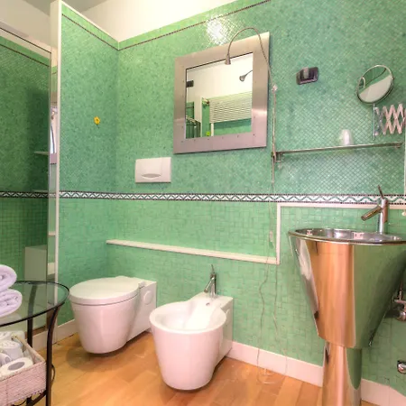 Guest house Domus 3*